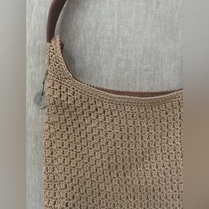 The Sak Crochet Hobo Shoulder Bag Purse Vegan Leather, Excellent Condition